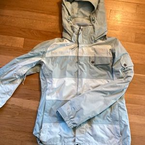 North face ski jacket with detachable hood, teal